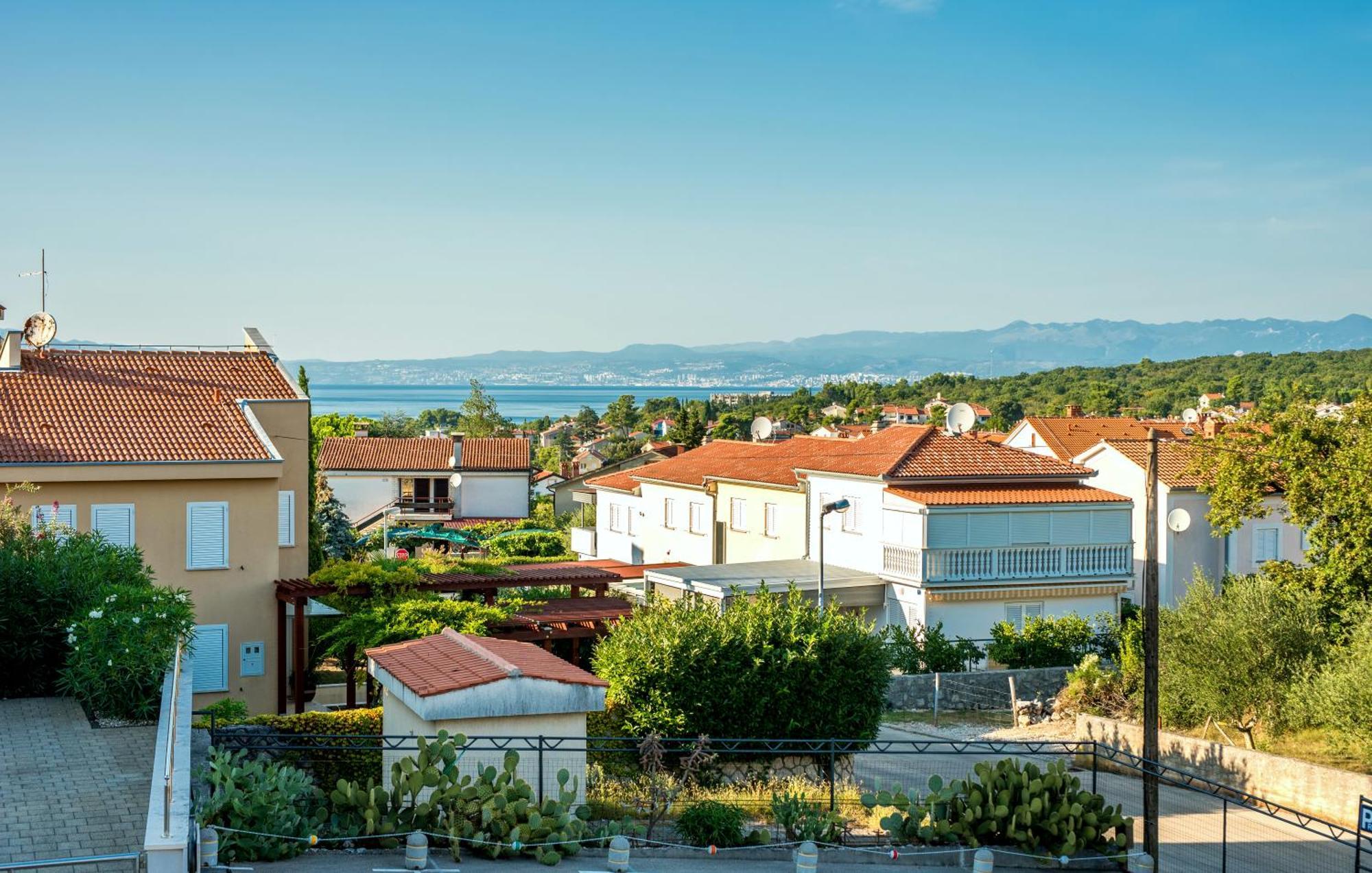 Apartments Kvarner 2 Malinska Exterior photo